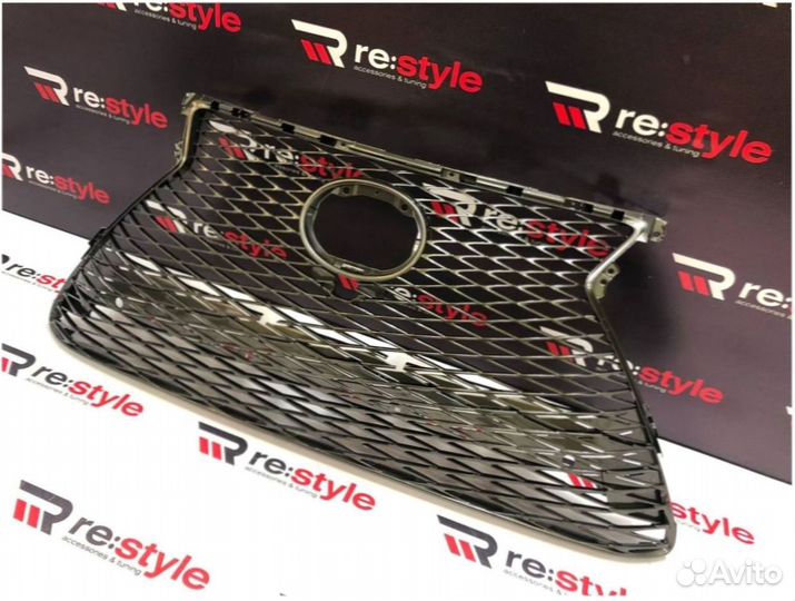 Решетка радиатора Lexus NX200 R354