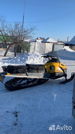 Продается снегоход