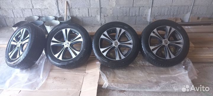 Продаю колеса