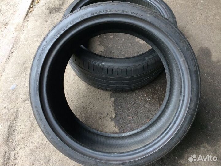 Nexen N'Fera SU1 255/35 R20