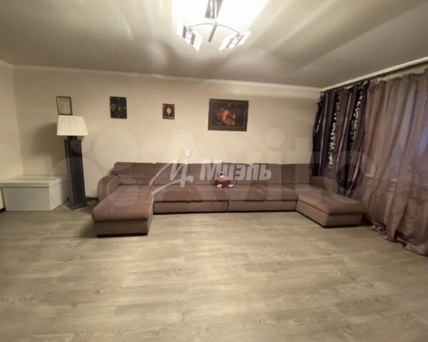 2-к. квартира, 66,2 м², 3/9 эт.