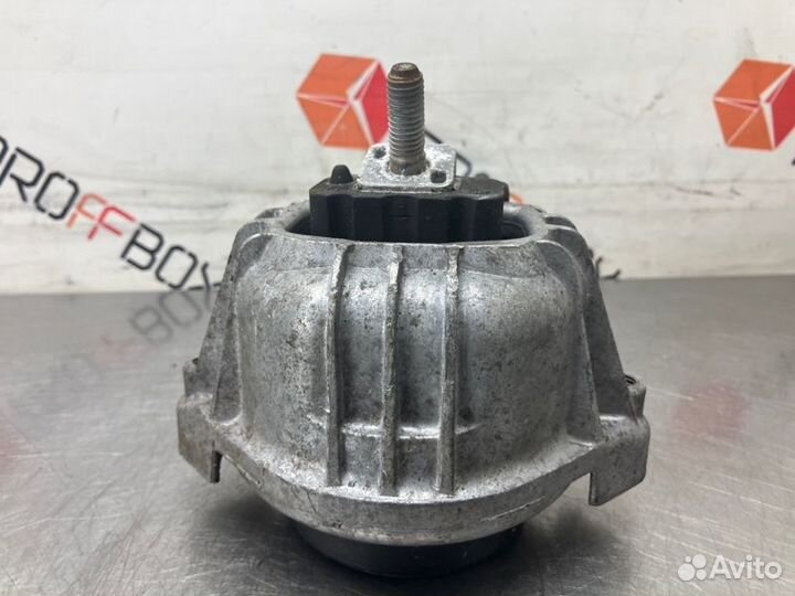 Подушка крепления двигателя Bmw 3 Series E90