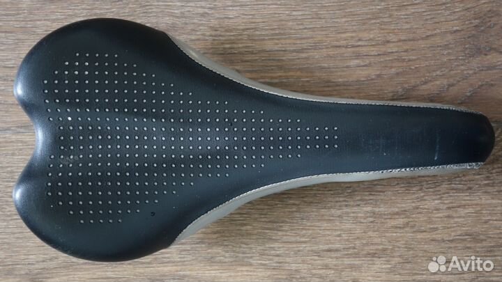 Велосипедное седло