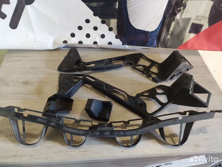 Крепления заднего бампера Ford Mondeo 4 Форд Монд