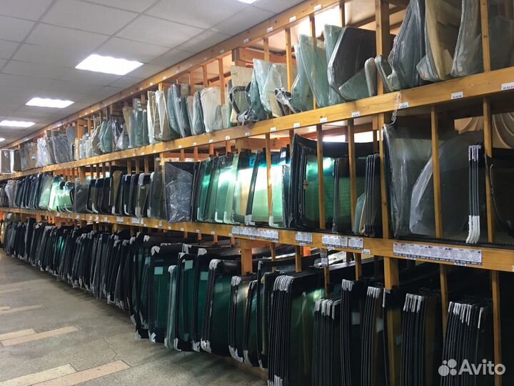 Автостекла с установкой (замена,вклейка)