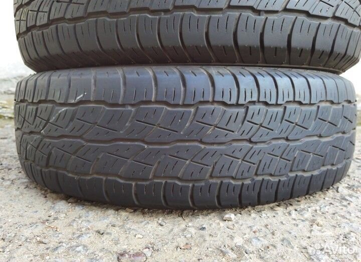 Bridgestone Dueler H/T 687 215/70 R16 99H