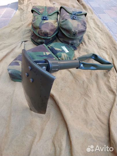 Складная пехотная лопата армии Нидерланды