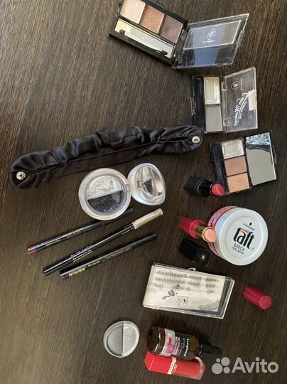 Набор косметики пакетом