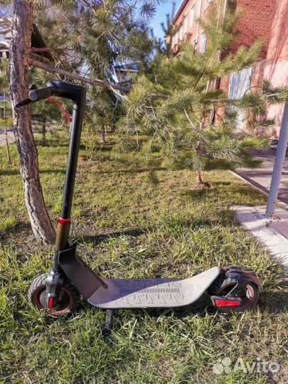 Самокат взрослый электрический