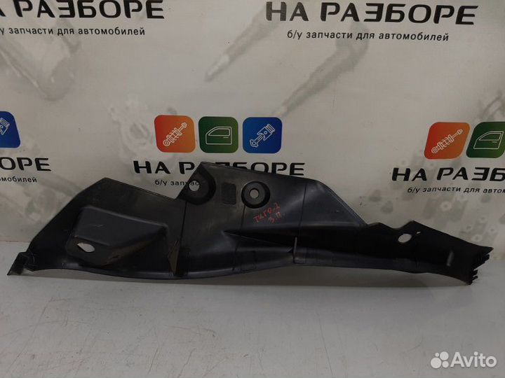 Накладка на стойку внутренняя задняя правая Chery