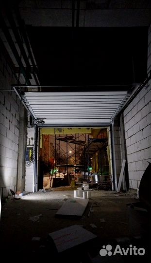 Скоростные секционные ворота ISD01-parking