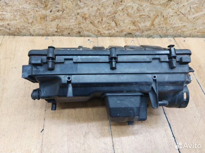 Корпус воздушного фильтра Mercedes A-Class W-169