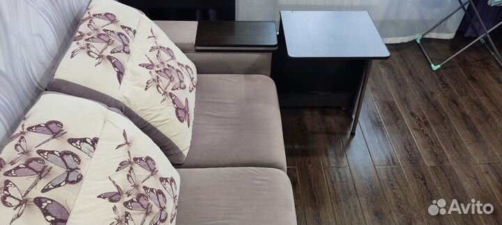 Большой угловой диван раскладной бу