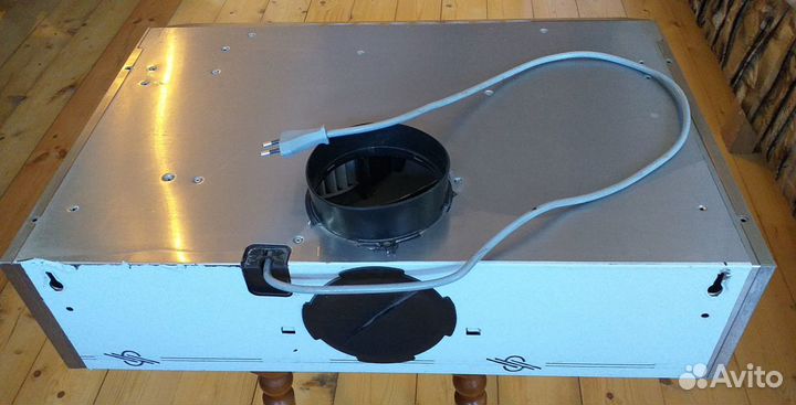 Надплитный воздухоочиститель FS 301