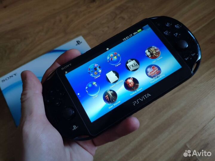 Sony playstation Vita + Игры