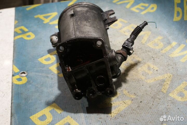 Корпус масляного фильтра Opel omega B