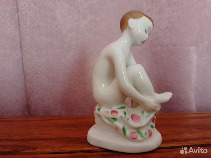Фарфоровая статуэтка СССР лфз