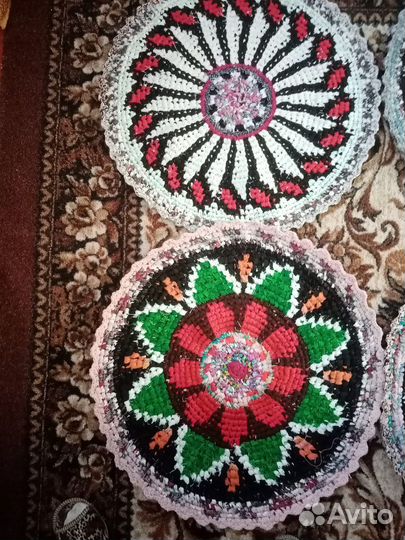Коврик ручной работы