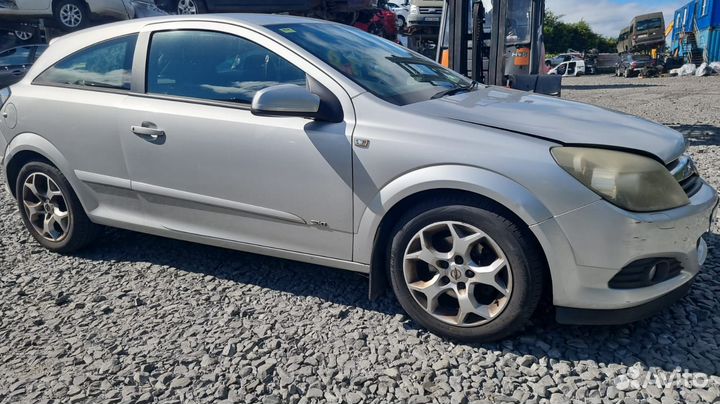 Ключ колесный opel astra H 2006