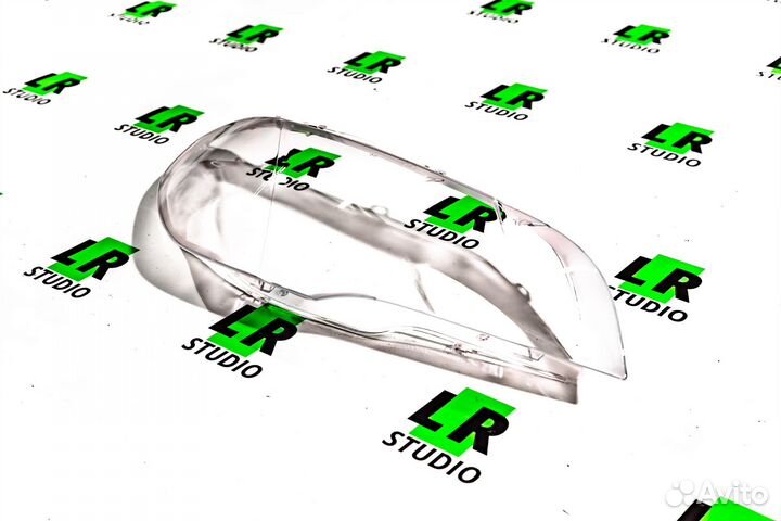 Стекло фары BMW X5 E70 правое