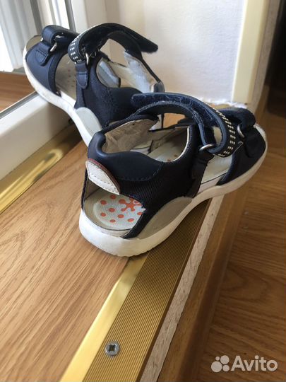 Сандали детские