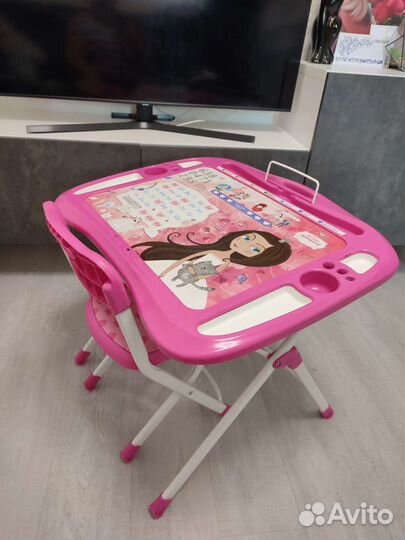 Детский стол и стул