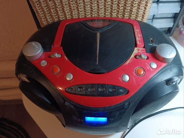 CD магнитола