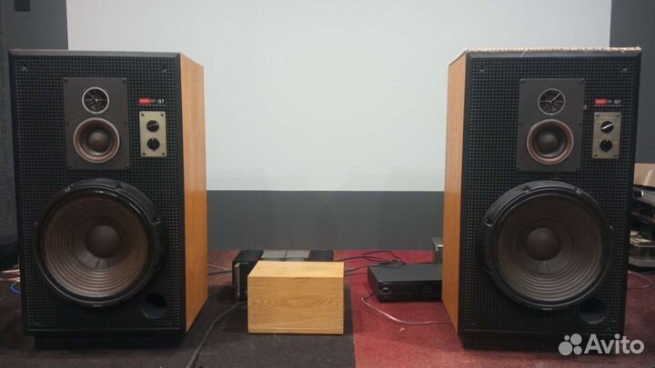 Акустические колонки sony