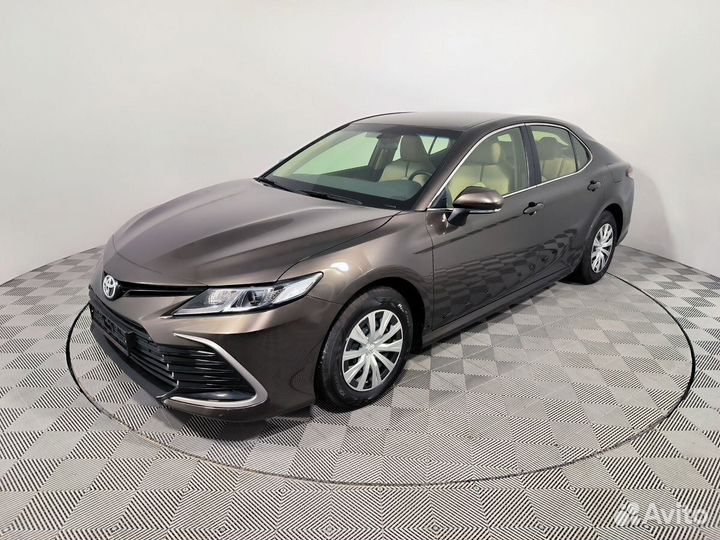 Toyota Camry 2.5 AT, 2023