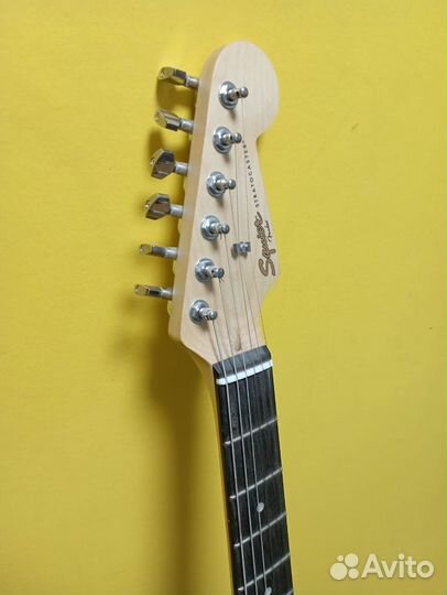 Электрогитара fender squier stratocaster