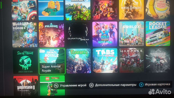 Xbox One S 1tb + диски GTA 5 и Overwatch