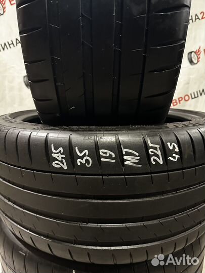 Michelin Pilot Sport 4 S 245/35 R19 и 265/30 R19 93Y