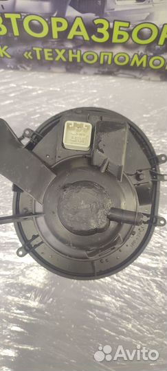 Вентилятор отопителя Volvo S80