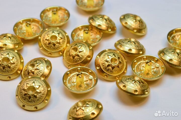 Пуговицы 16, 22 мм
