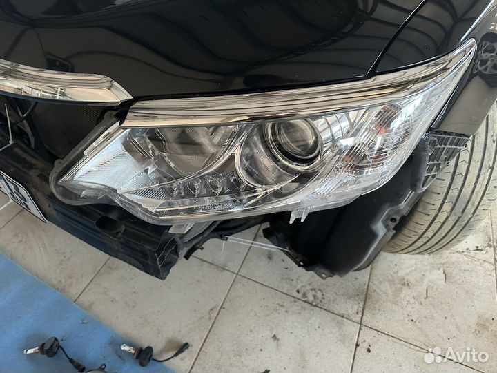 Фара toyota camry 55 под ксенон оригинал