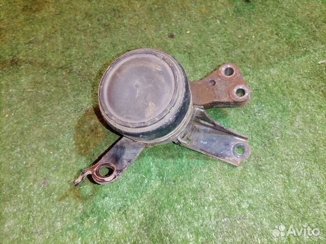 Опора двигателя (подушка двс) правая 12305-21200 T