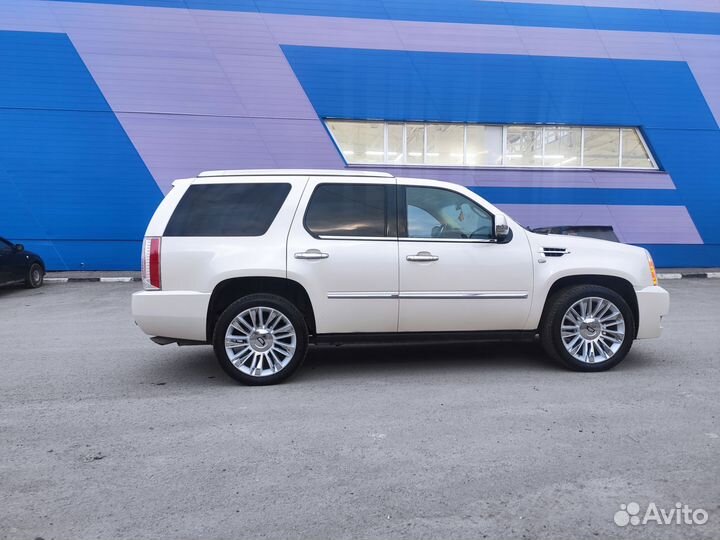 Cadillac Escalade 6.2 AT, 2013, 160 000 км
