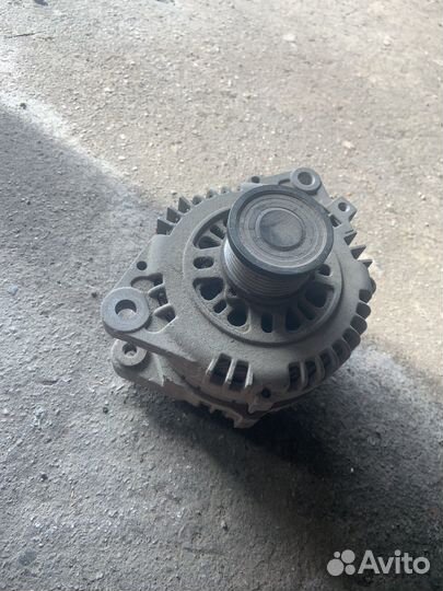 Генератор nissan 110A