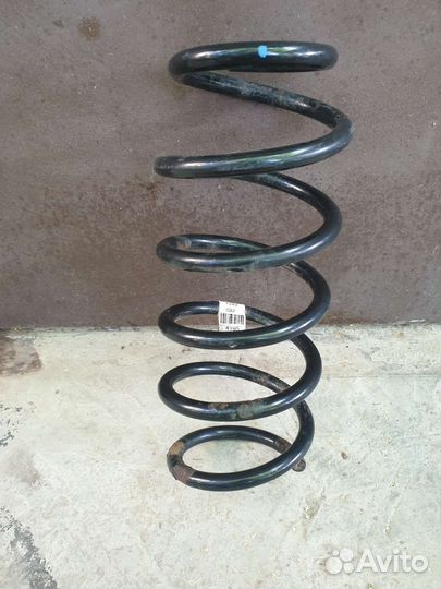 Пружина передней подвески Opel Mokka