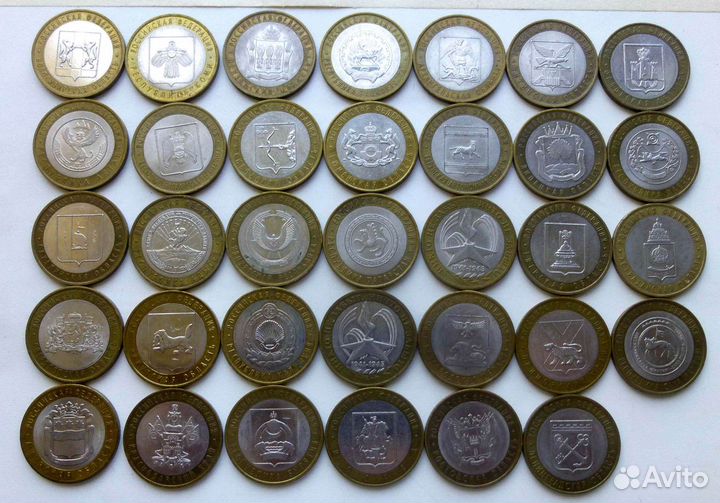 Биметалл 10 рублей 34 штуки все разные