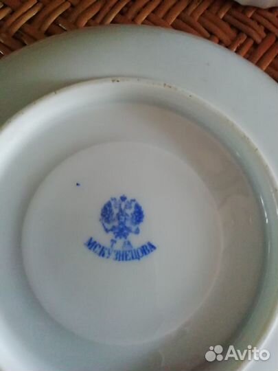 Бокал с крышкой и блюдцем. Фарфор. 20 - е годы