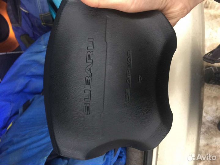 Подушка безопасности subaru