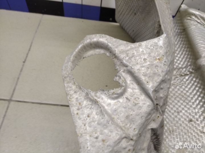 Экран тепловой Octavia (A5 1Z) 2004-2013