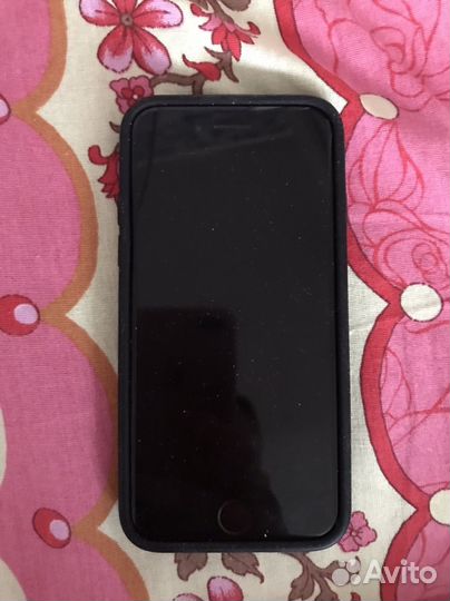 iPhone 7, 32 ГБ
