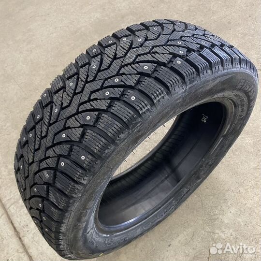 Formula Ice 215/60 R16 99T