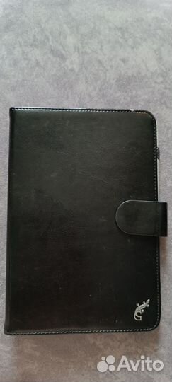 Универсальный чехол для планшета