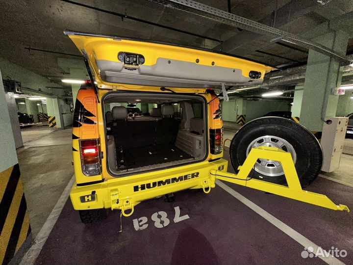 Hummer H2 6 AT, 2004, 136 334 км