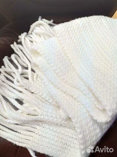 Шарф белый очень нежный мягкий длинный