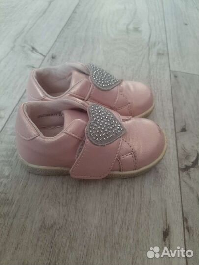 Ботинки для девочки