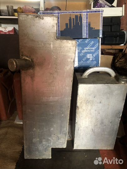 Бак алюминеввй